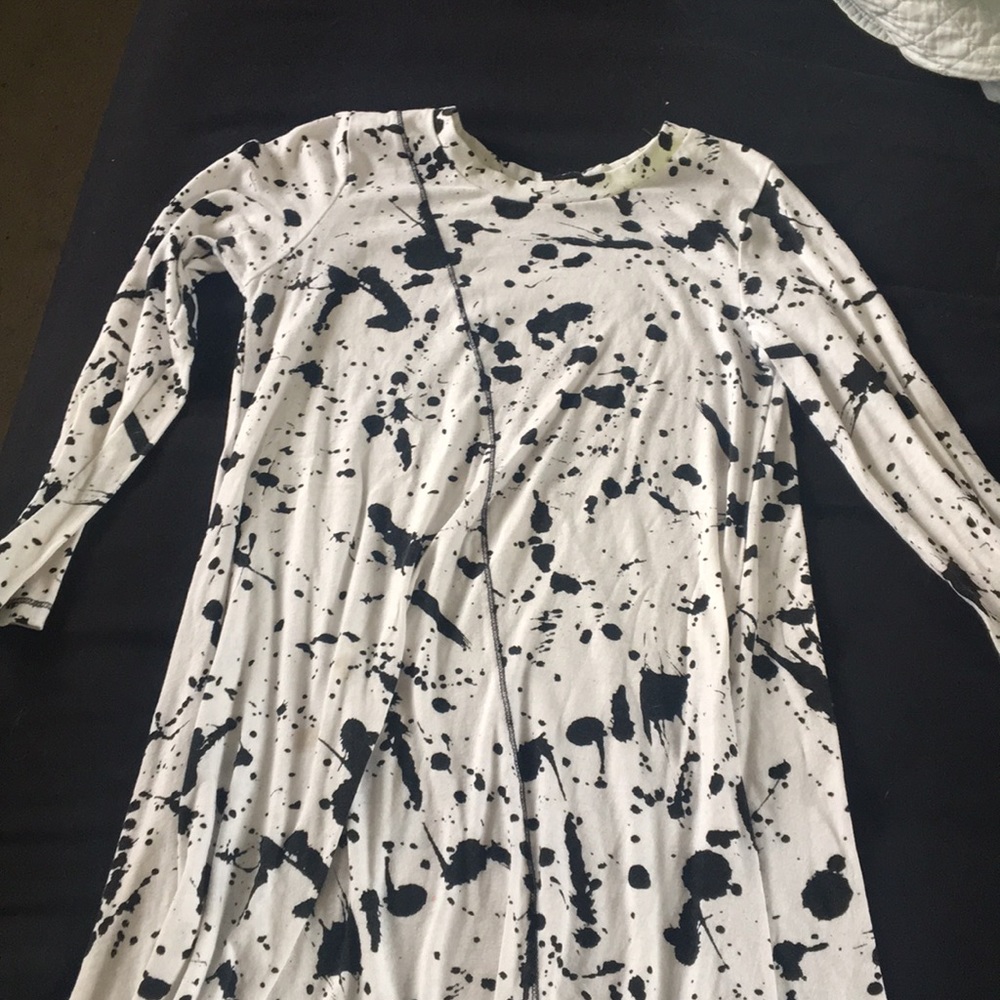 This is a child’s dress.